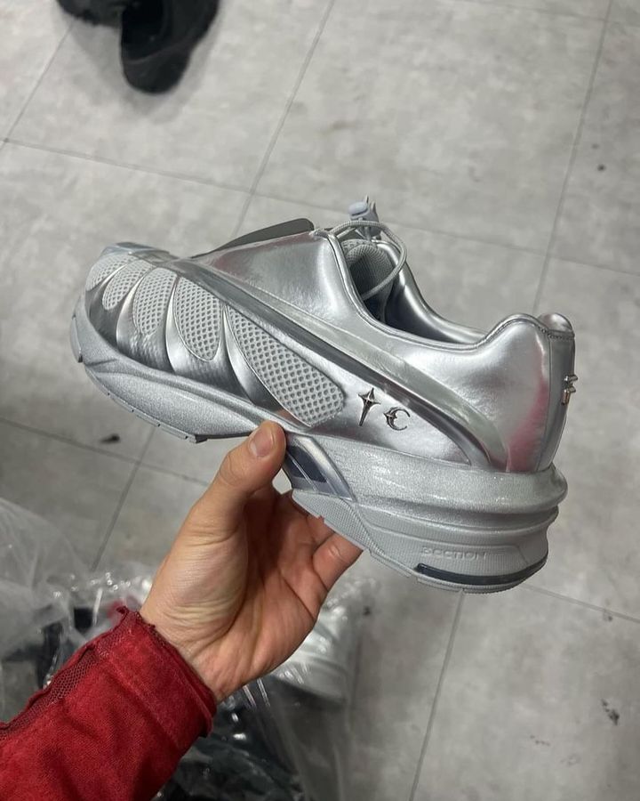 韩国时尚品牌如何通过联名合作获得设计主导权并实现双赢(图33)