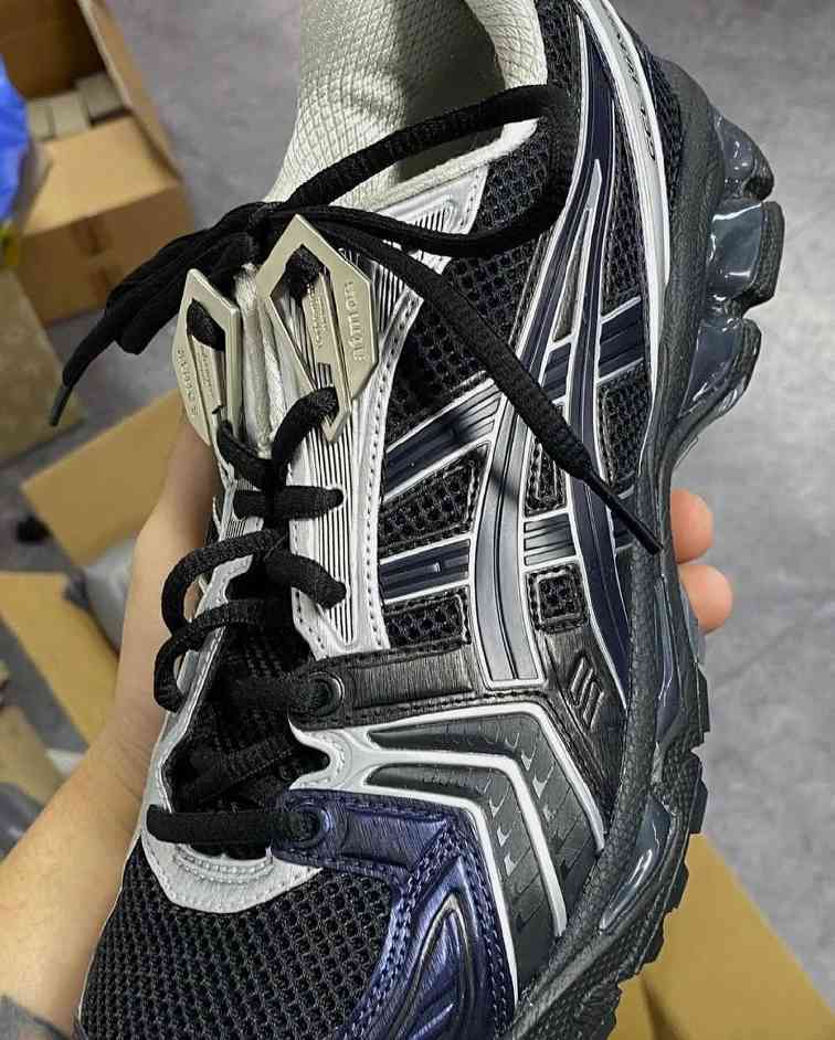 韩国时尚品牌如何通过联名合作获得设计主导权并实现双赢(图40)