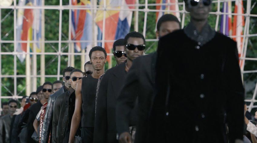 探索时尚品牌如何通过系列设计传递多元文化与团结理念(图15)