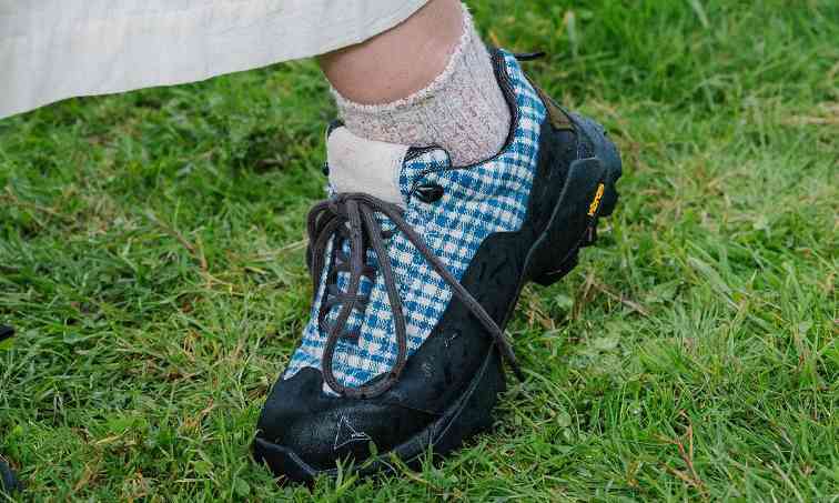 联名鞋款新作发布，自然配色诠释可持续时尚理念 - 臻雅致裁服装网