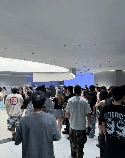 韩国新锐品牌如何以叛逆设计引领青年时尚潮流(图35)