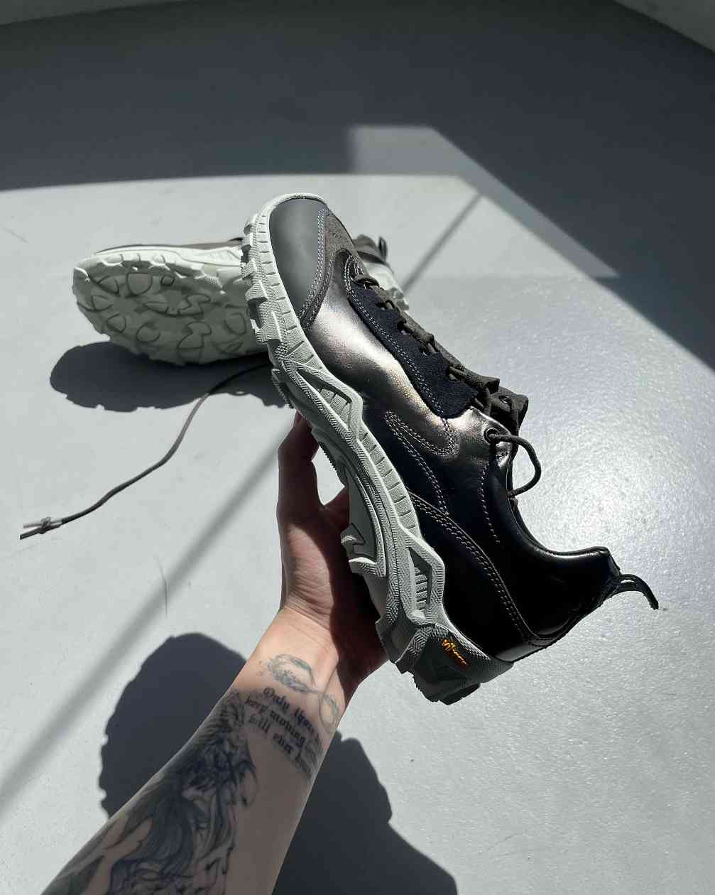 Luxury Outdoor鞋履趋势解析：新锐品牌如何重塑户外美学与功能平衡(图28)