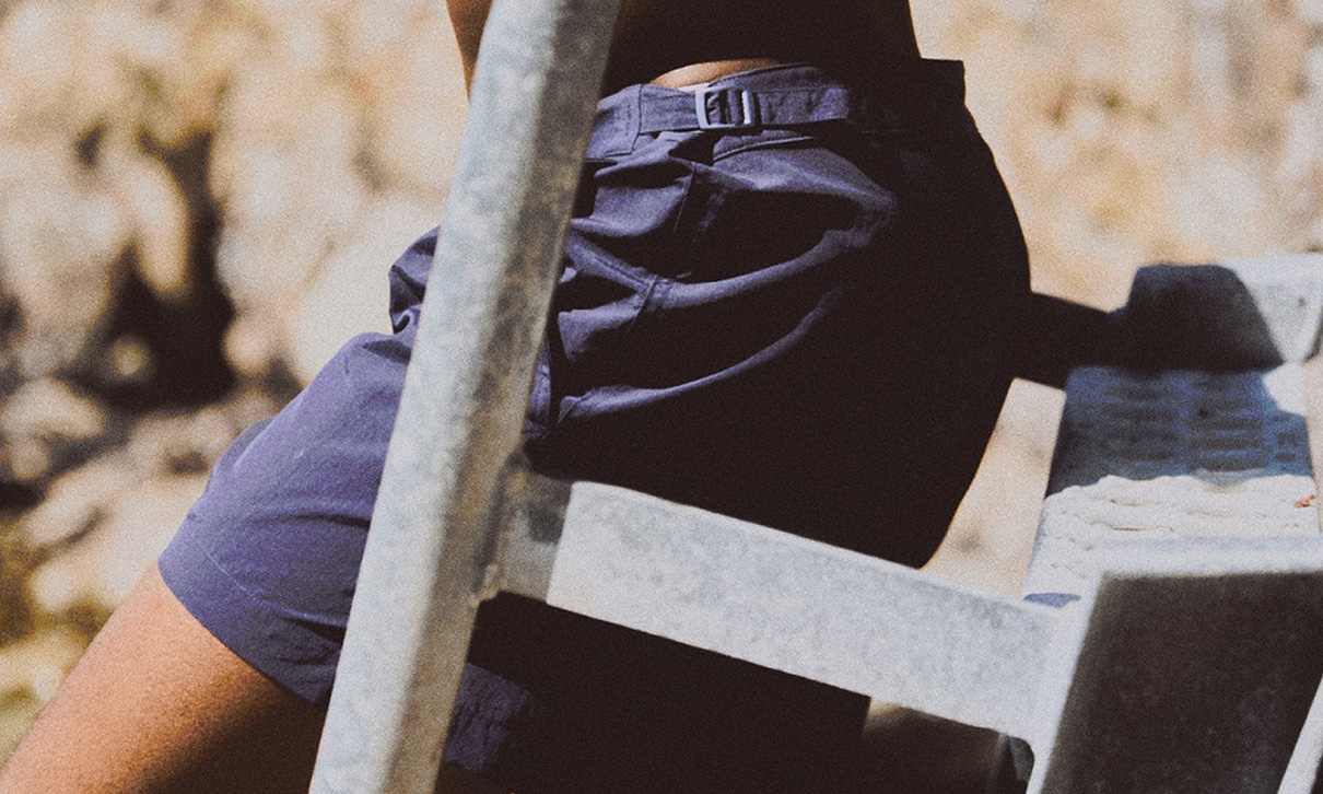 盛夏海滩游泳系列新品发布，复古廓尔喀与金属尼龙短裤解析 - 臻雅致裁服装网