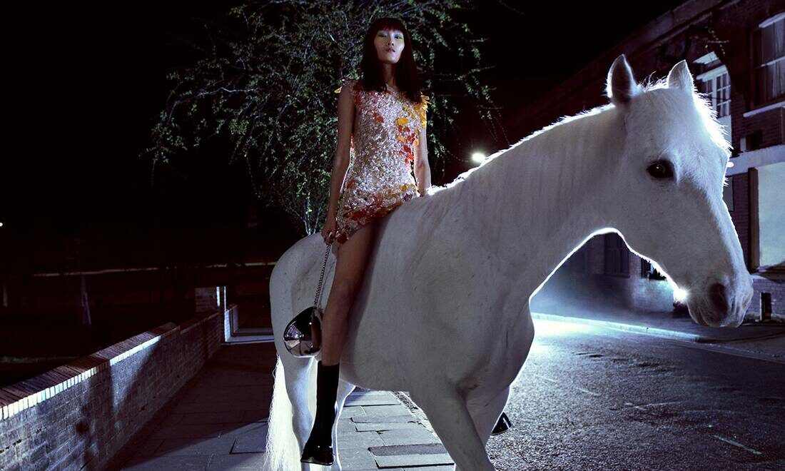 Alexander McQueen 发布