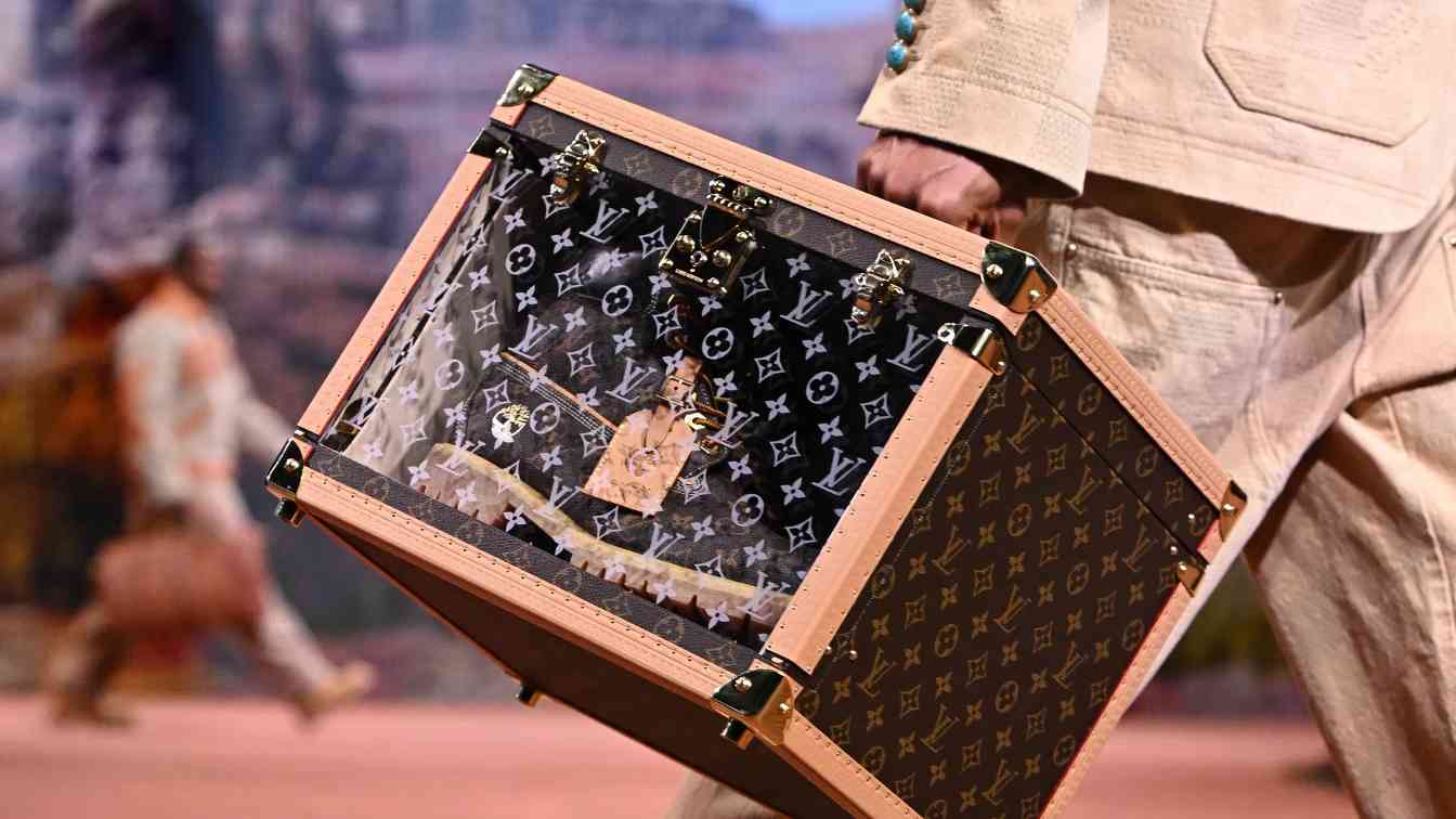 LV与Timberland联名靴款重塑工装风格，探索西部与嘻哈文化融合(图44)