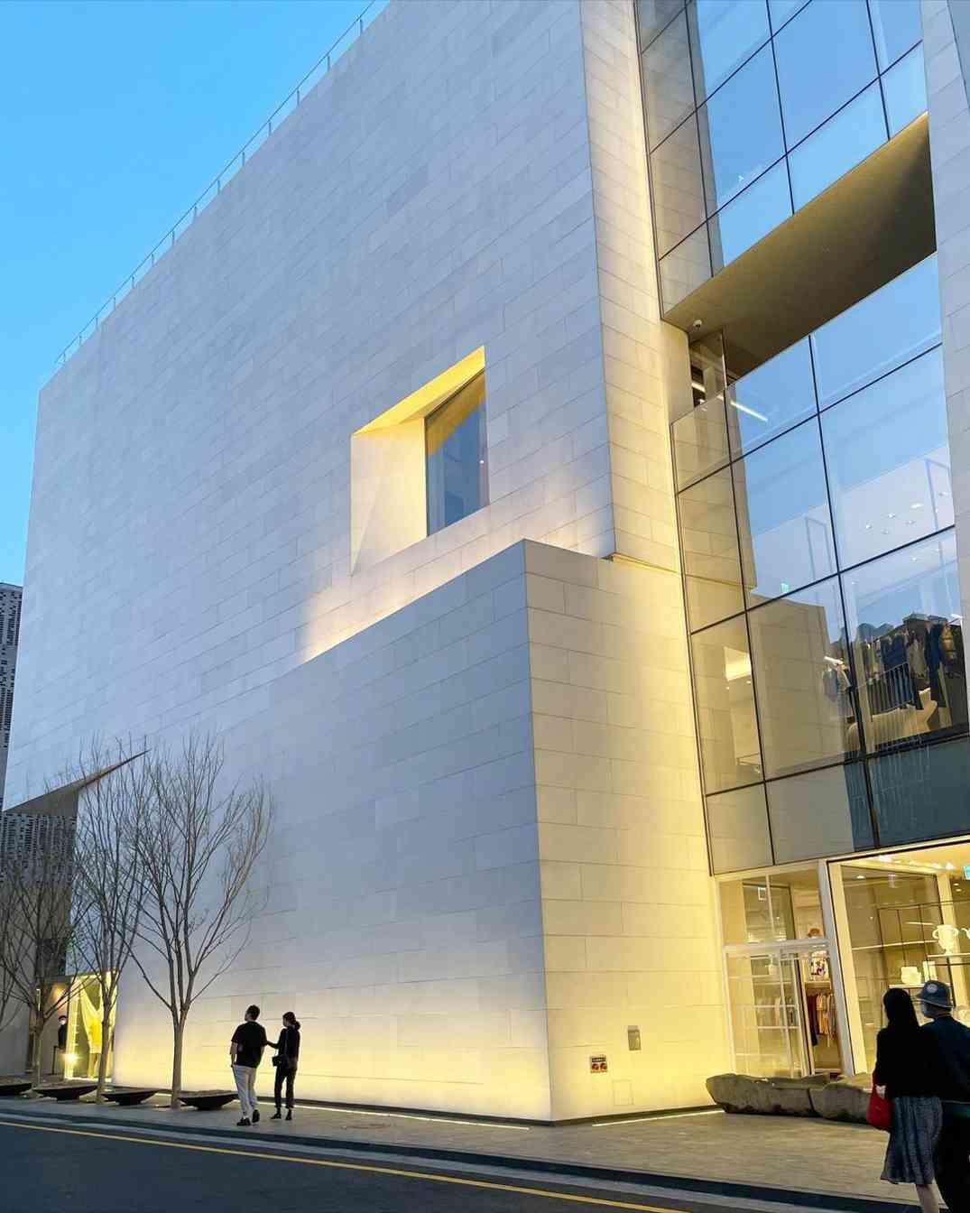 Supreme、PALACE、KITH…热门品牌都愿意在首尔开店？(图32)