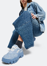 从繁复堆砌到简约融合，小众鞋履品牌的风格进化之路(图26)